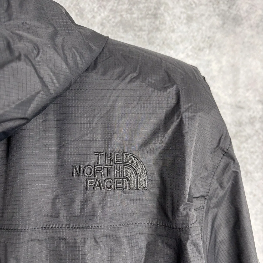The North Face Venture 2 Dryvent Waterproof Hooded Rain Jacket in Black‎ Size XL